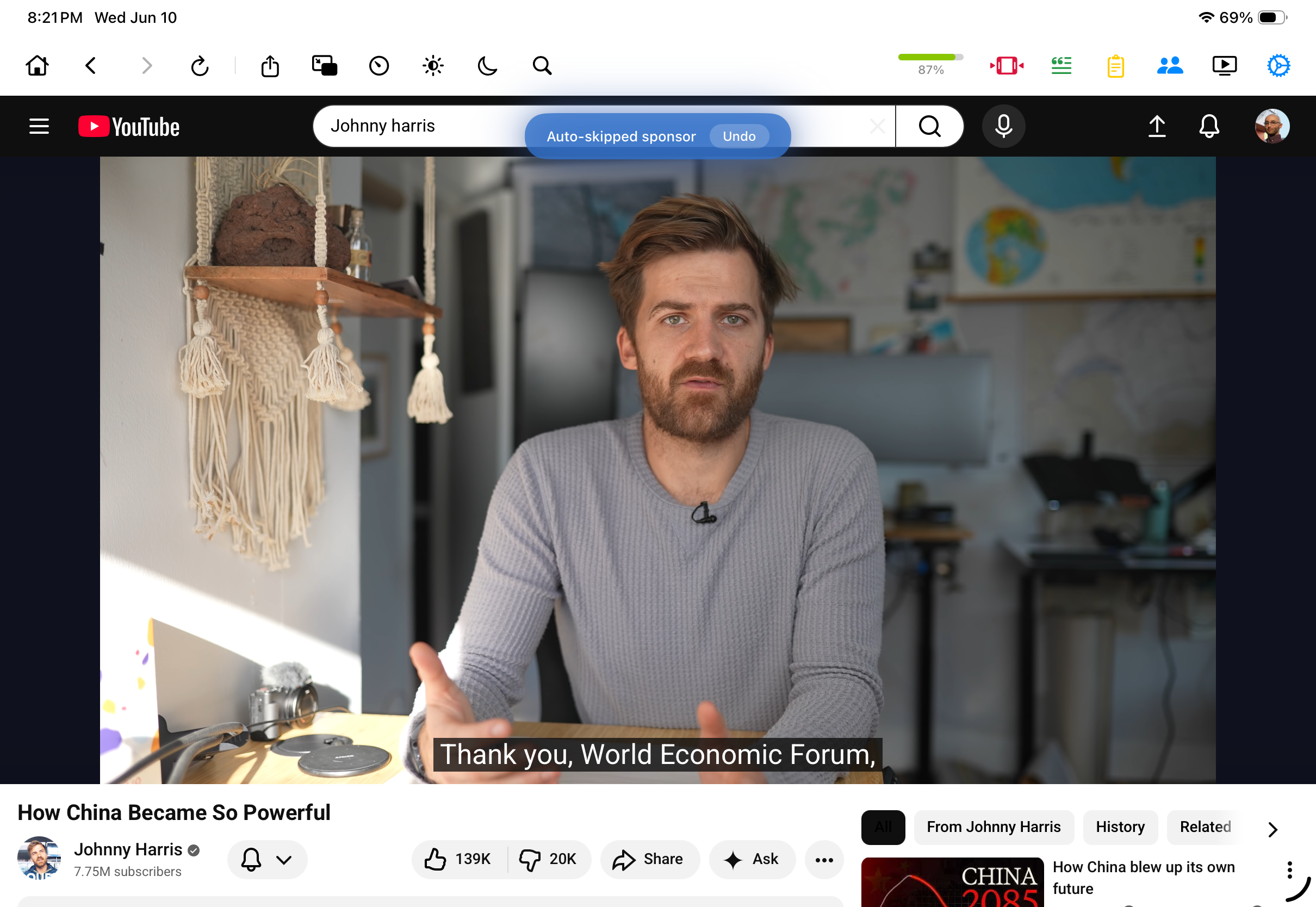 Mira on iPad automatically skipping a sponsored segment with an Undo toast